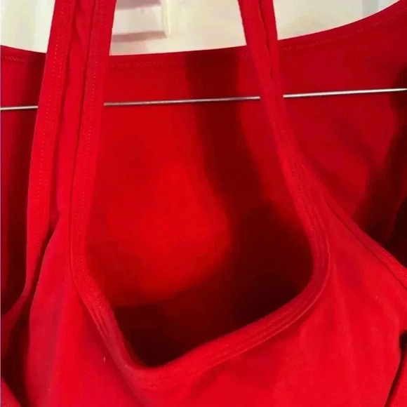 Halara plush halter thumb hole long sleeve crop sports top red size small - Picture 4 of 10